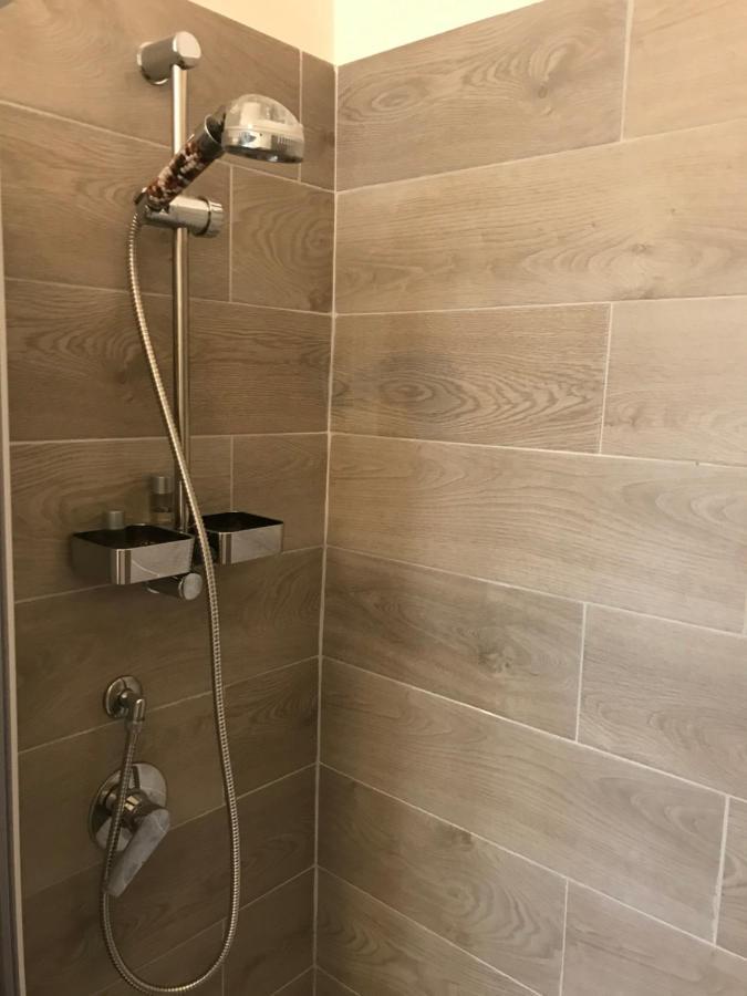 B&B Parco 2 Giugno Bari Eksteriør bilde