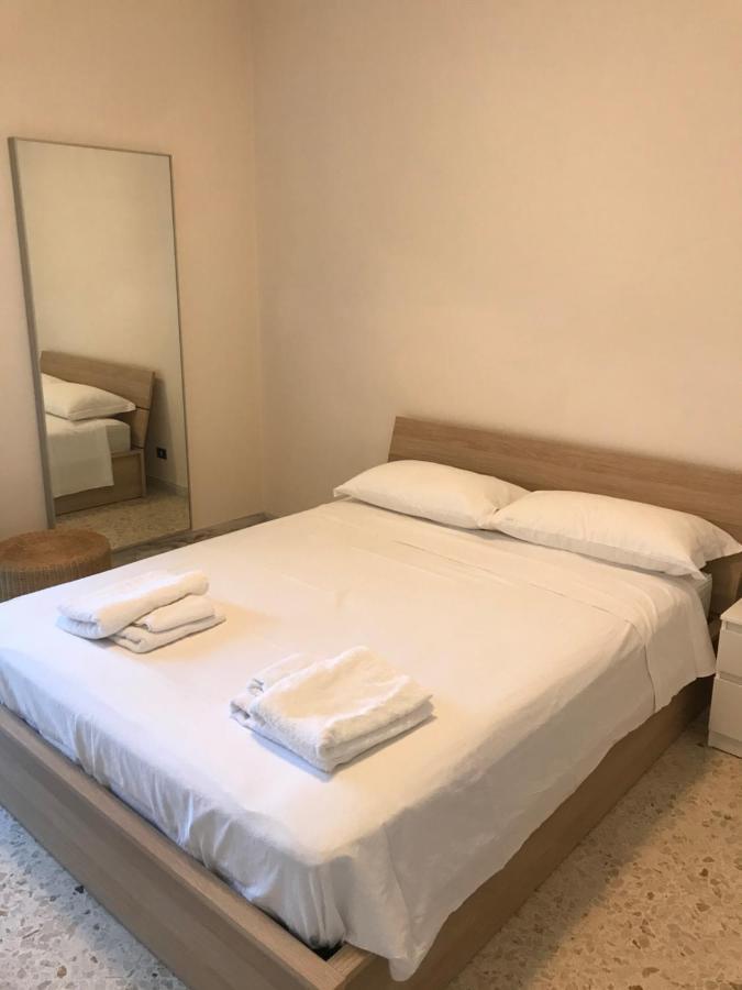 B&B Parco 2 Giugno Bari Eksteriør bilde